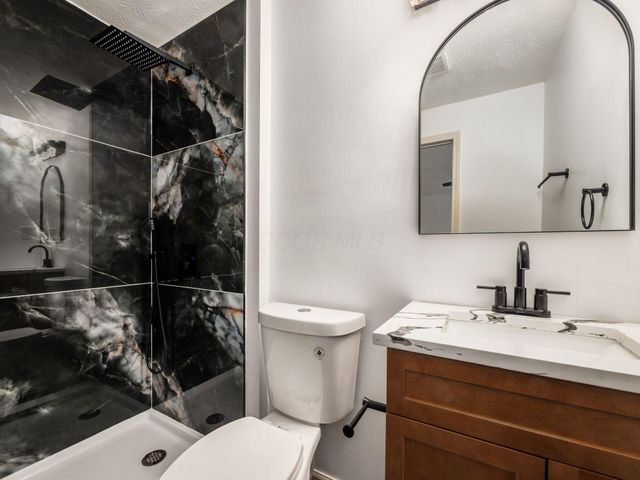 6483 Borr Avenue, Reynoldsburg, OH 43068