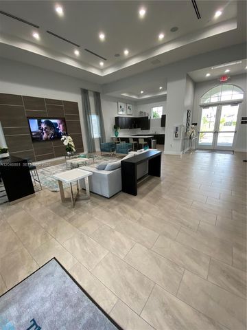 2640 SE 19th St, Homestead, FL 33035