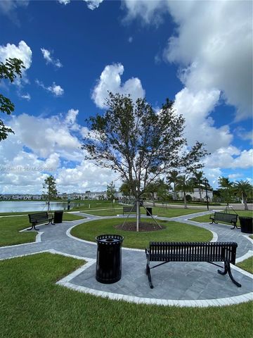 2640 SE 19th St, Homestead, FL 33035
