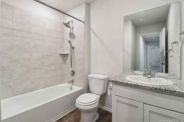 4042 Bay Leaf Loop, Von Ormy, TX 78073