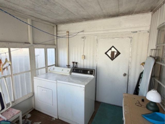 4061 58TH AVENUE N 225, St Petersburg, FL 33714