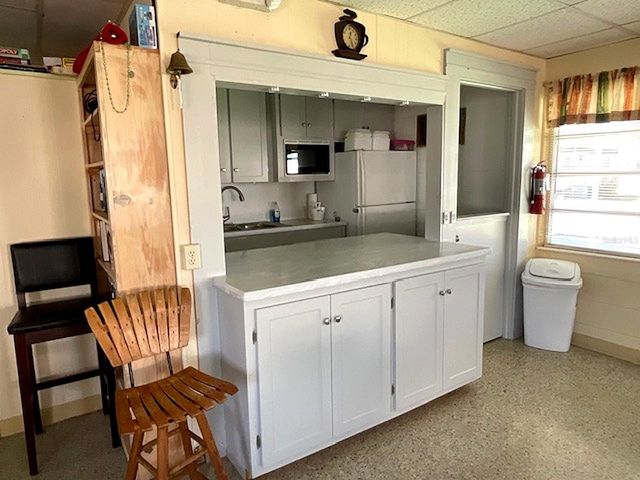 4061 58TH AVENUE N 225, St Petersburg, FL 33714