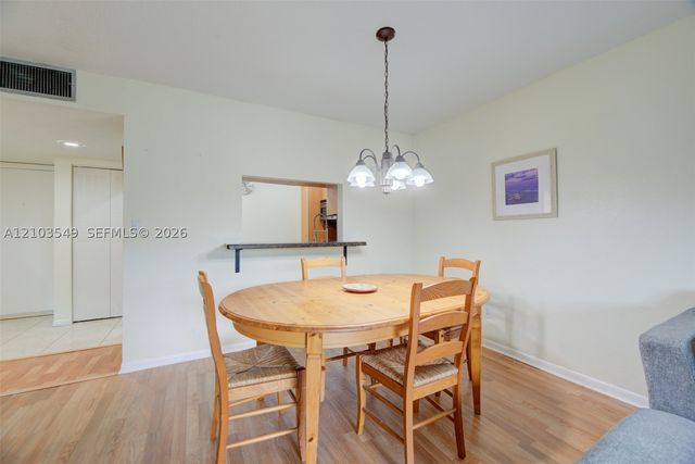 8901 N New River Canal Rd 4W, Plantation, FL 33324