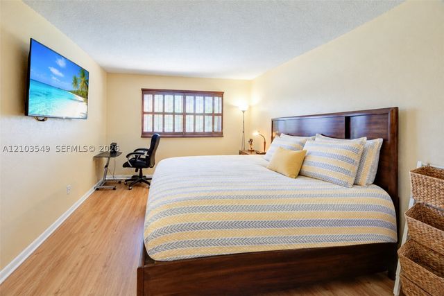8901 N New River Canal Rd 4W, Plantation, FL 33324