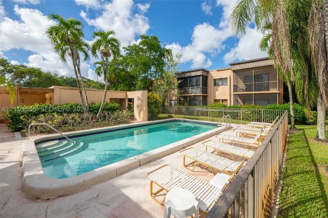 8901 N New River Canal Rd 4W, Plantation, FL 33324