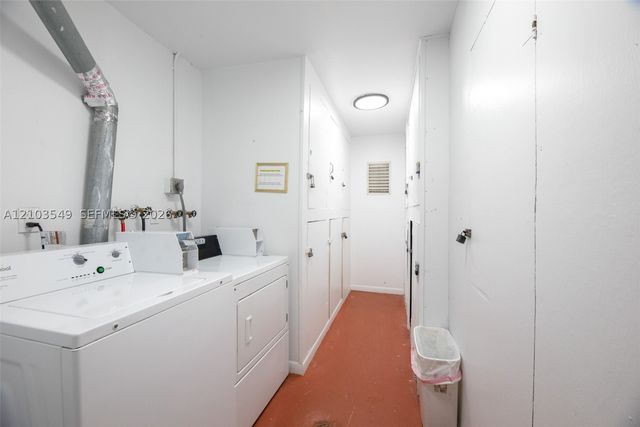 8901 N New River Canal Rd 4W, Plantation, FL 33324