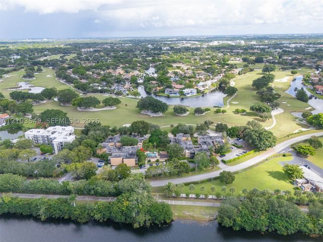 8901 N New River Canal Rd 4W, Plantation, FL 33324