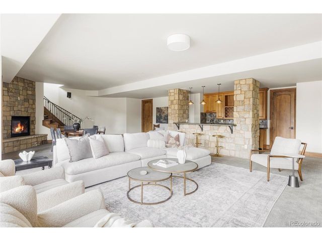 10378 Grande Vista Ct, Lone Tree, CO 80124