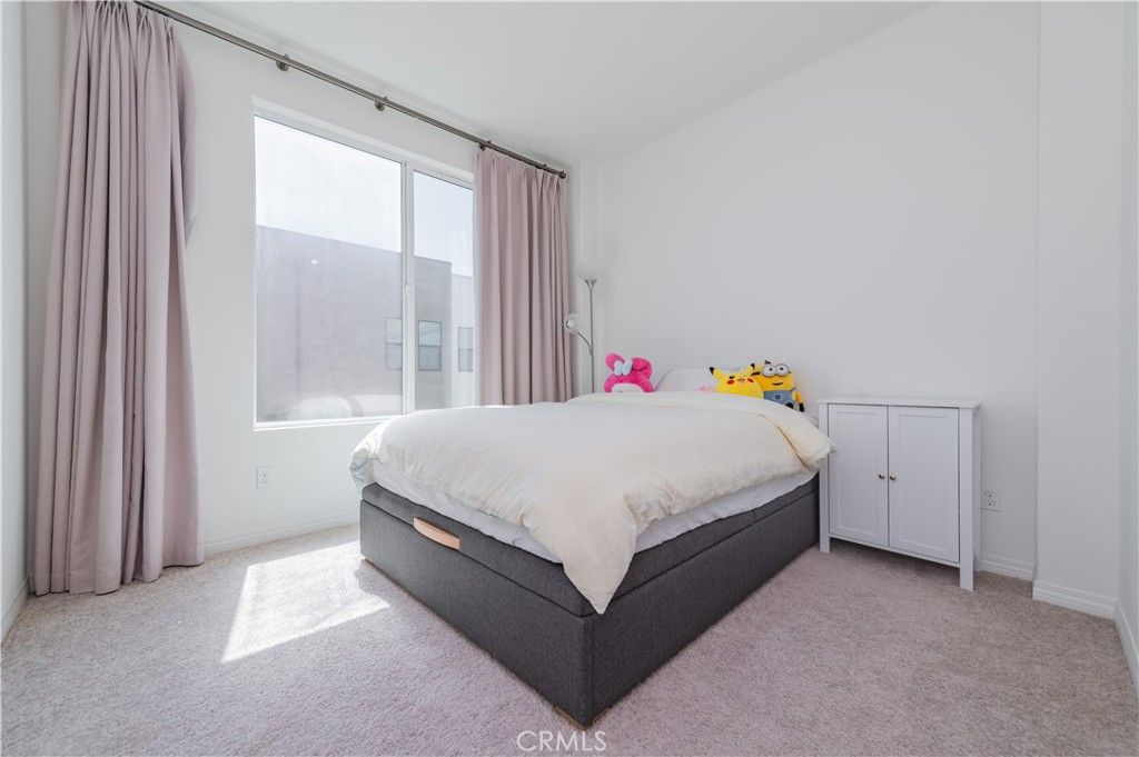 136 Rondo, Irvine, CA 92618 — exterior