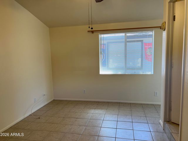 1101 S FARMER Avenue, Tempe, AZ 85281