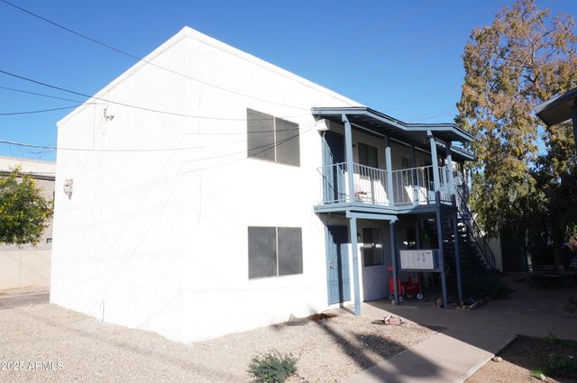 1101 S FARMER Avenue, Tempe, AZ 85281