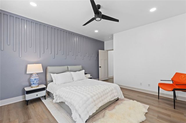 220 N C Street, Rogers, AR 72756