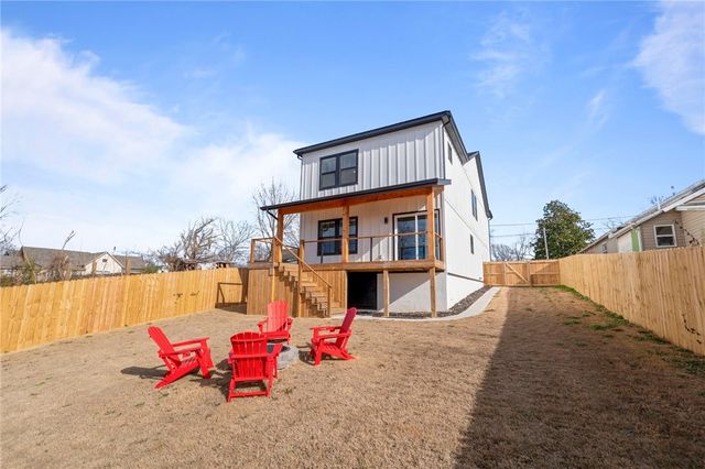 220 N C Street, Rogers, AR 72756