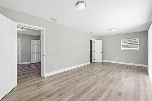 310 93RD AVENUE N, St Petersburg, FL 33702