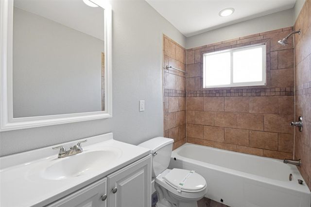 310 93RD AVENUE N, St Petersburg, FL 33702