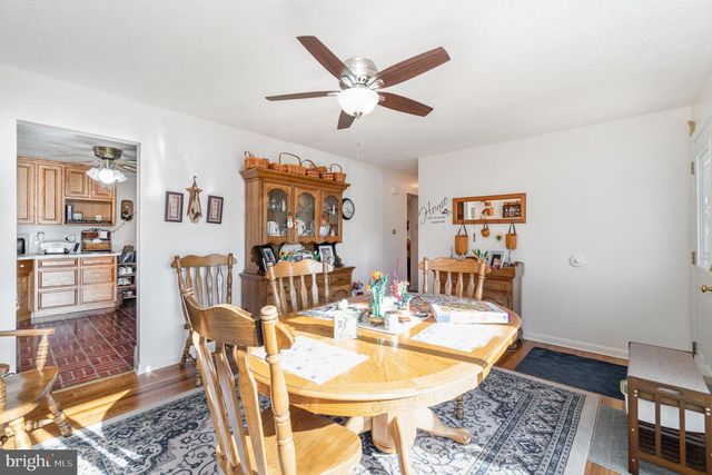 1621 SCOTLAND AVE, Chambersburg, PA 17201
