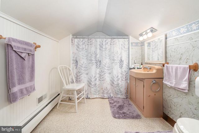 1621 SCOTLAND AVE, Chambersburg, PA 17201