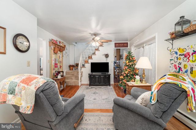1621 SCOTLAND AVE, Chambersburg, PA 17201