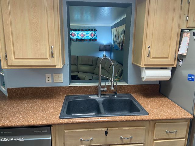 1175 S KIOWA Circle, Apache Junction, AZ 85119