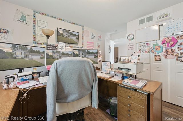 380 Spicetree Lane, Mason, MI 48854