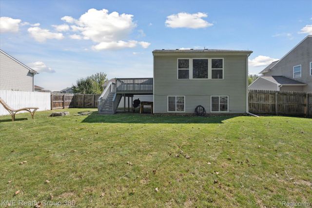 380 Spicetree Lane, Mason, MI 48854