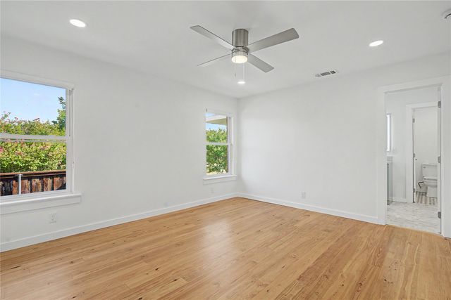 103 S Plymouth Road, Dallas, TX 75211