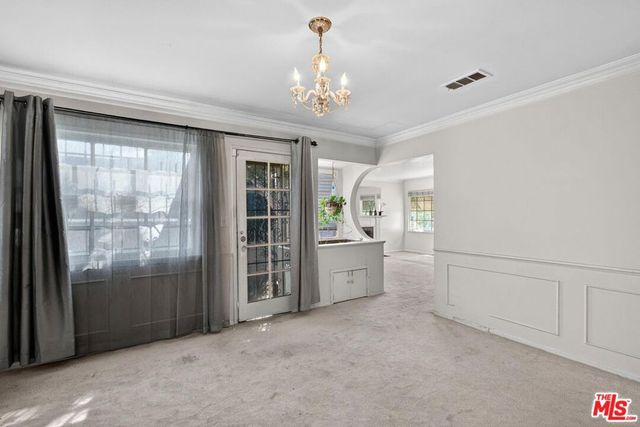 3692 Buckingham Road, Los Angeles, CA 90016