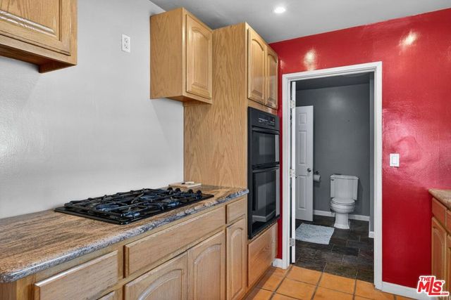 3692 Buckingham Road, Los Angeles, CA 90016