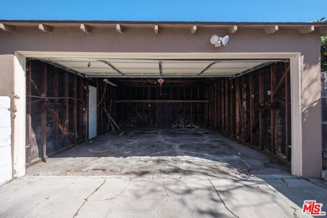 3692 Buckingham Road, Los Angeles, CA 90016