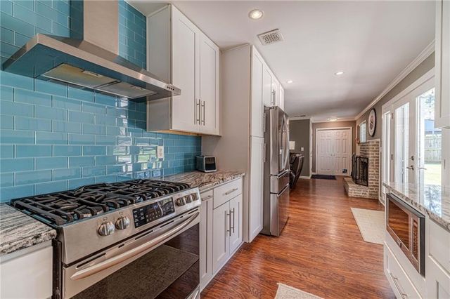 1423 Janice Court SW, Lilburn, GA 30047