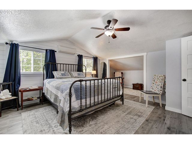 9114 Ne MEADOWBROOK Cir, Vancouver, WA 98664