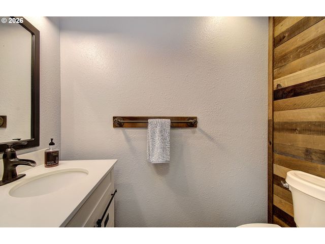 9114 Ne MEADOWBROOK Cir, Vancouver, WA 98664