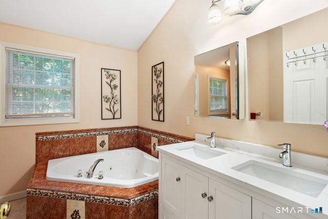 38 Brookside Drive, Norwich, CT 06360