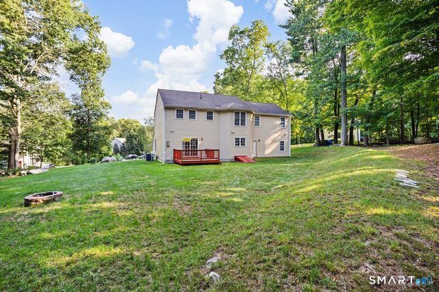 38 Brookside Drive, Norwich, CT 06360
