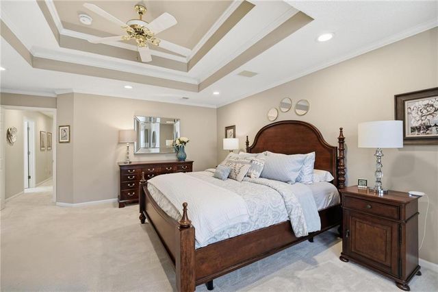 15231 Woodson Lane, Overland Park, KS 66223