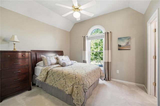 15231 Woodson Lane, Overland Park, KS 66223
