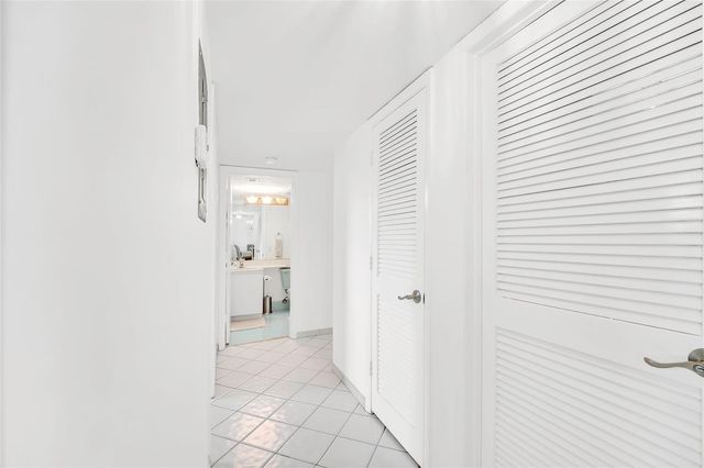 4975 E Sabal Palm Boulevard 408, Tamarac, FL 33319