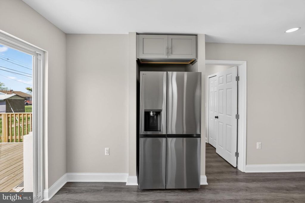 Image 14 of property listing at 3114 BETLOU JAMES PL, Baltimore, MD 21207