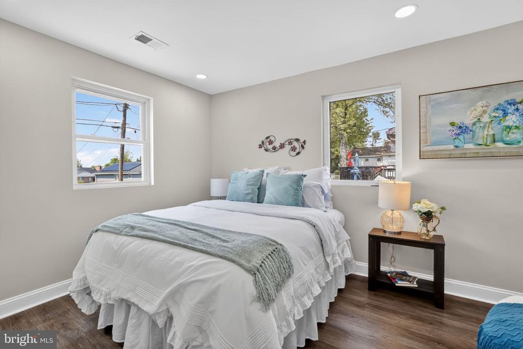 Image 20 of property listing at 3114 BETLOU JAMES PL, Baltimore, MD 21207