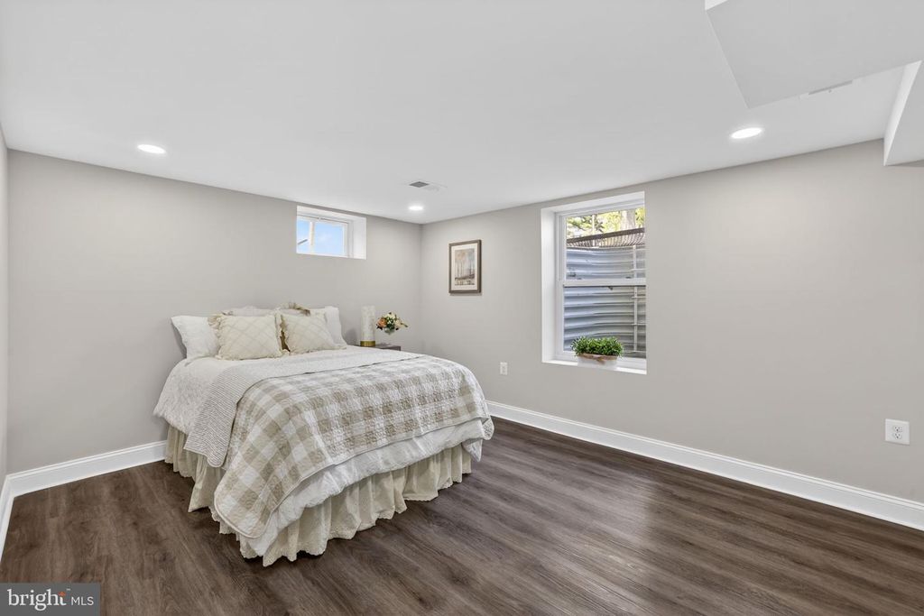 Image 27 of property listing at 3114 BETLOU JAMES PL, Baltimore, MD 21207