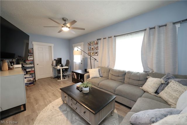 1053 N Carpenter Road, Brunswick, OH 44212