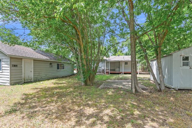 1432 Meadowbrook Drive, Garland, TX 75042