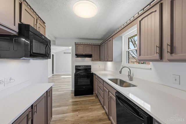 4252 Angie Court, Liberty Twp, OH 45011