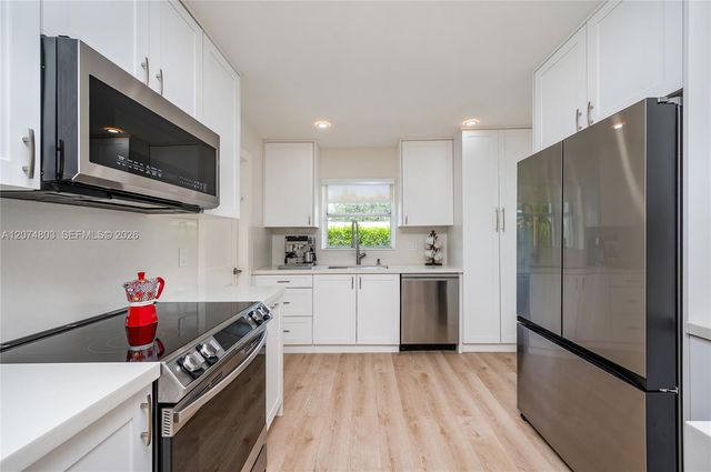 9441 SW 52nd Terrace, Miami, FL 33165