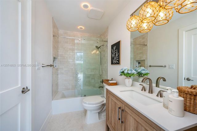 9441 SW 52nd Terrace, Miami, FL 33165