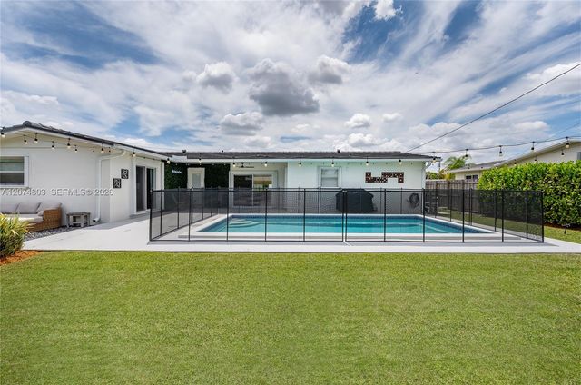 9441 SW 52nd Terrace, Miami, FL 33165