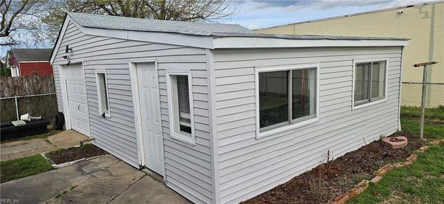 136 Greenbrier AVE, Norfolk, VA 23505