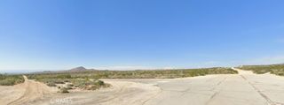100 W Dawn Road, Rosamond, CA 93560