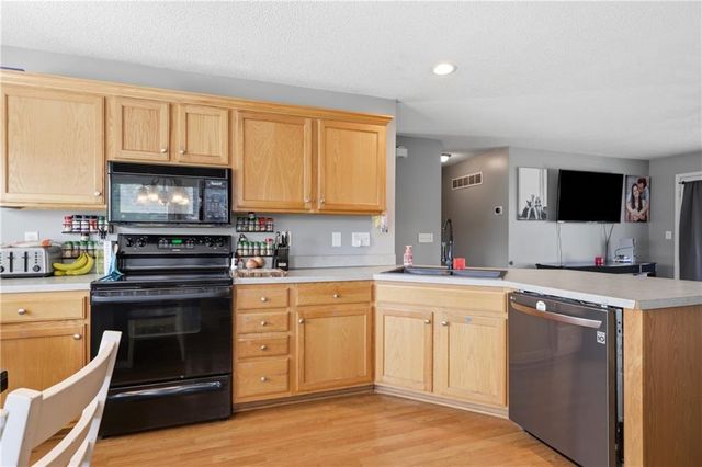 750 E 124th Street, Kansas City, MO 64146