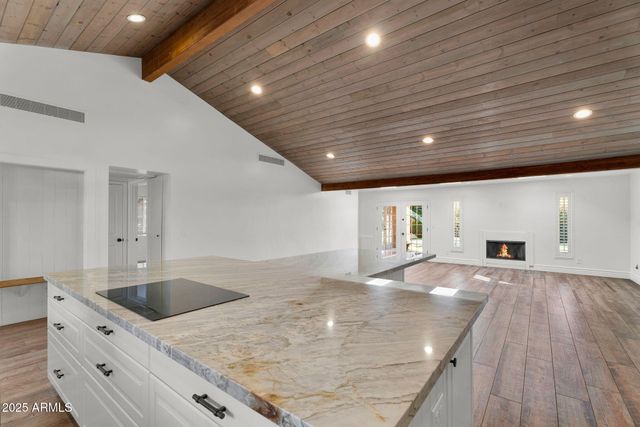 3420 N 45TH Street, Phoenix, AZ 85018